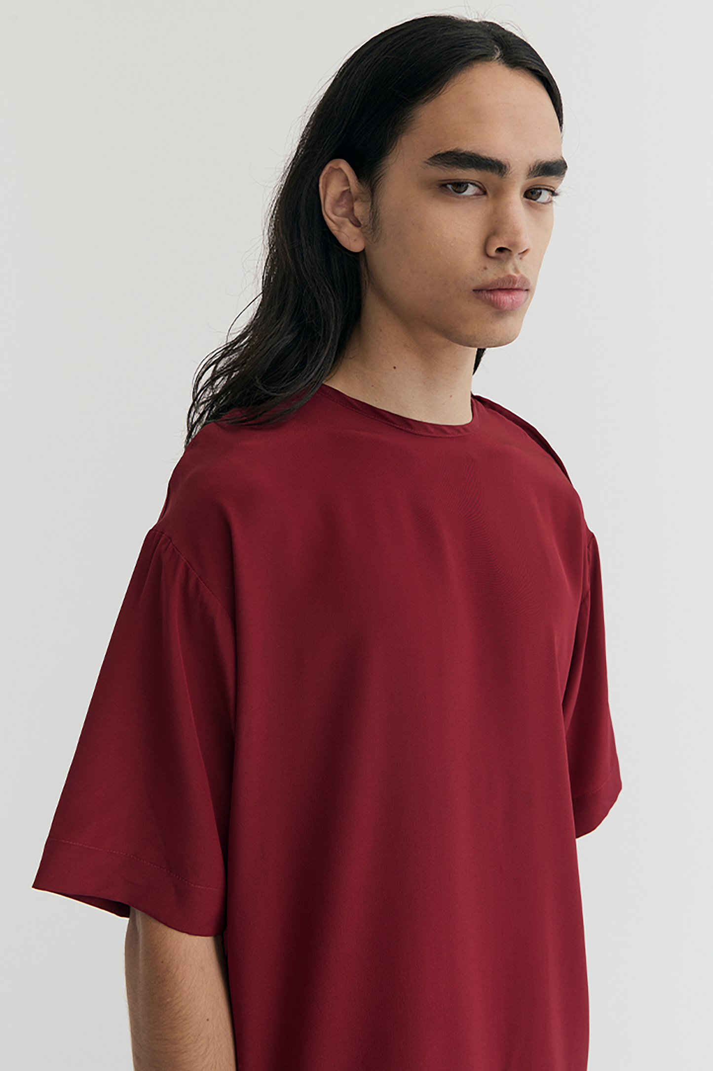 T SHIRT WITH TIE