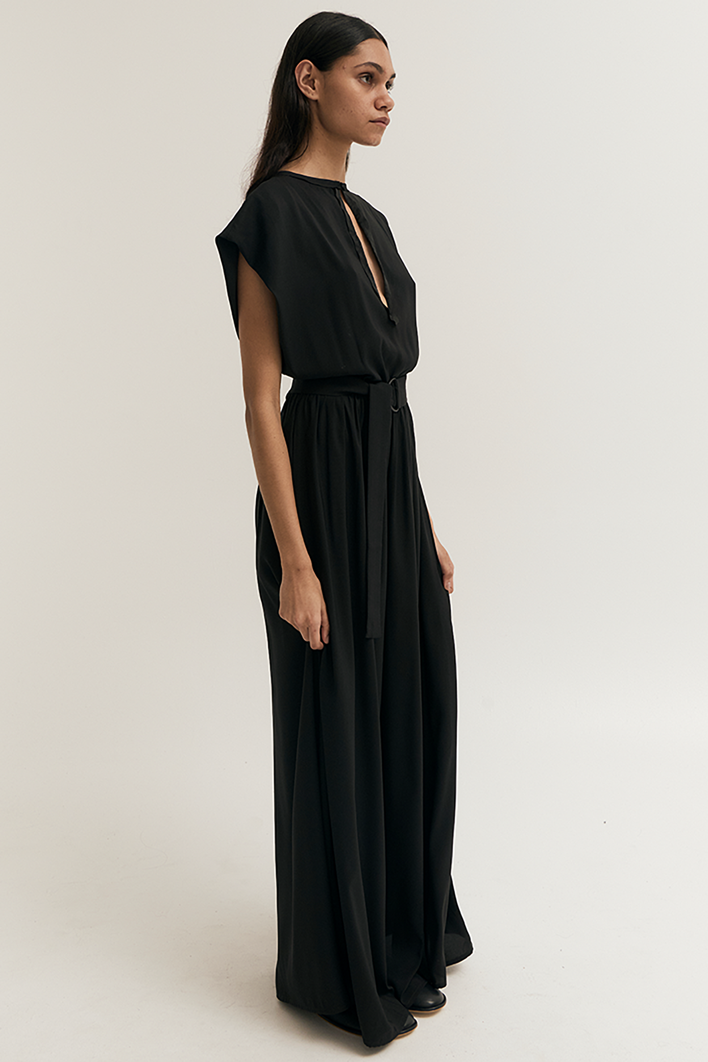WIDE LEG JUMPSUIT