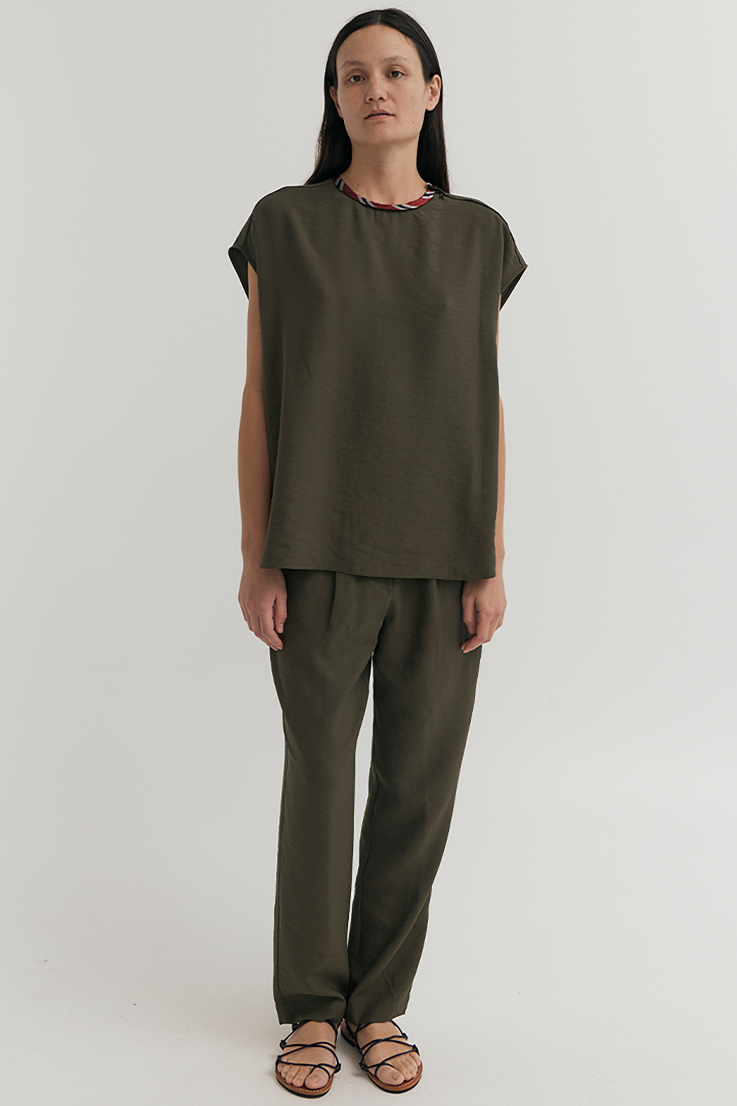 ELASTIC WAIST PANT
