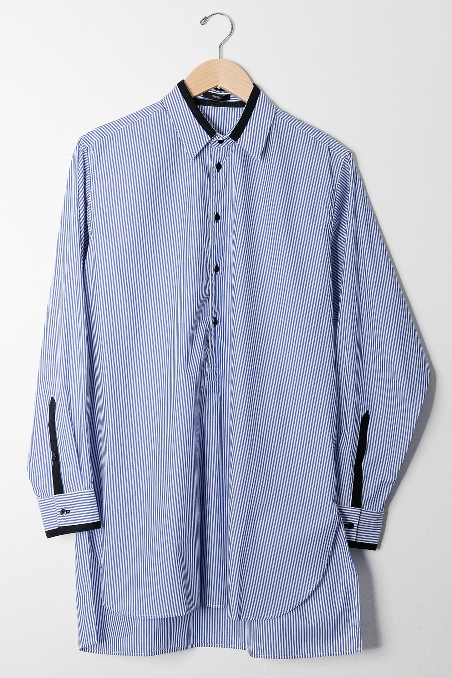 COLLARED TUNIC SHIRT