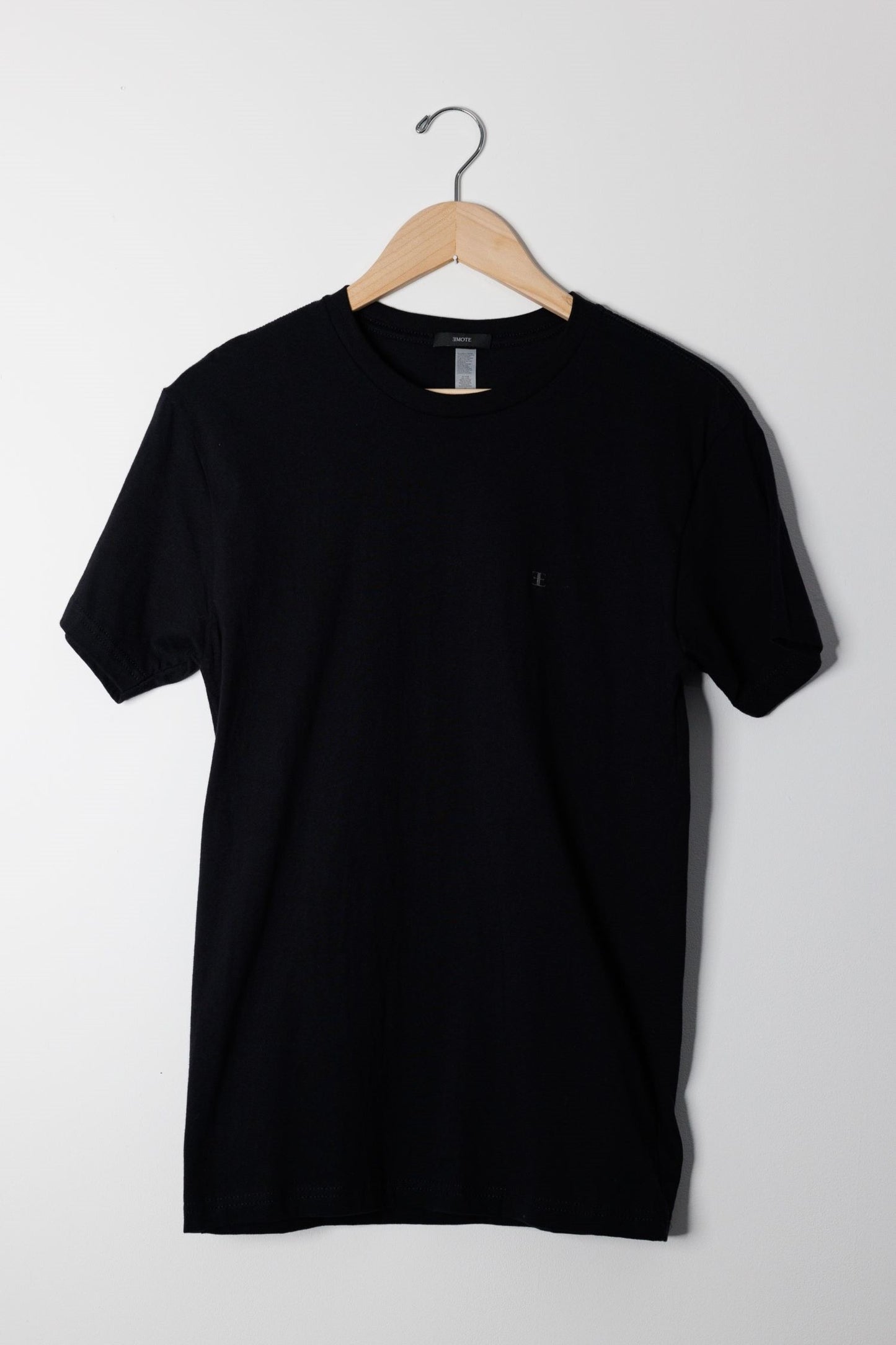 HEEART ON SLEEVE T