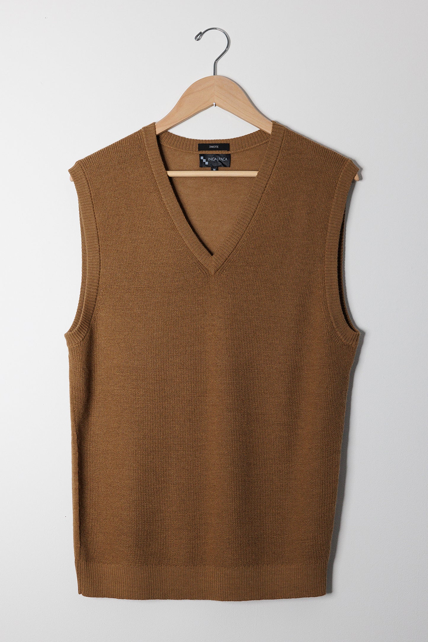 V NECK SWEATER VEST