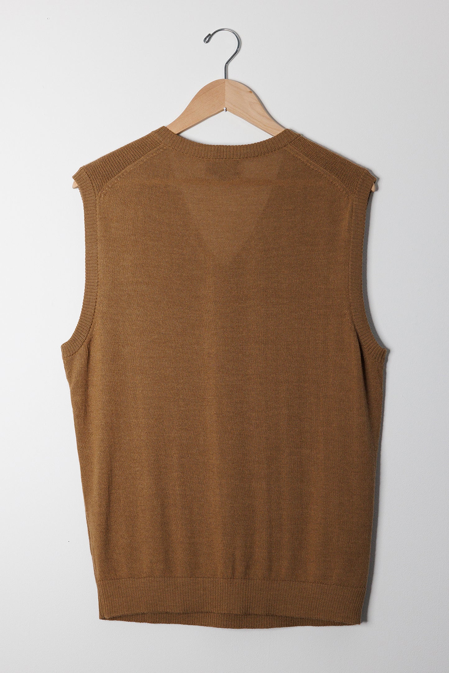 V NECK SWEATER VEST
