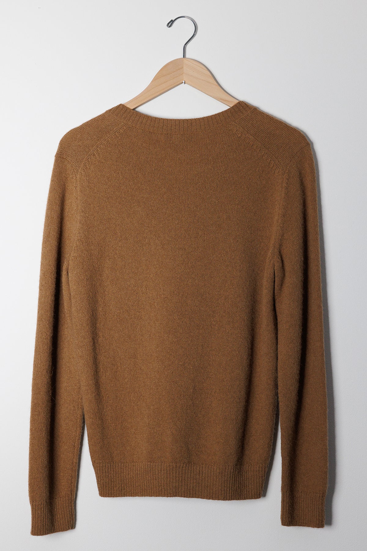 V NECK SWEATER