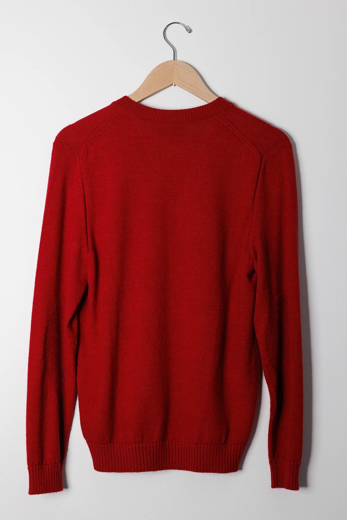 V NECK SWEATER