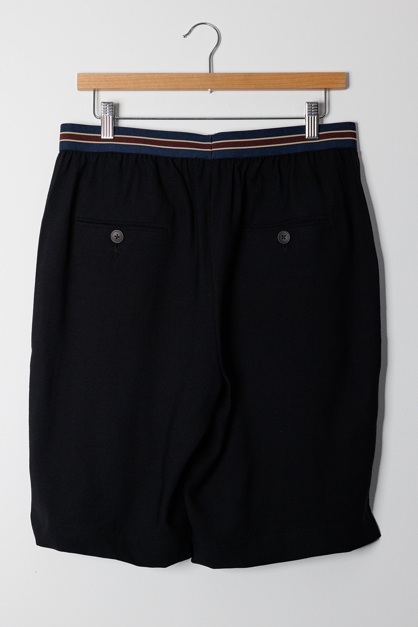 ELASTIC WAIST SHORT