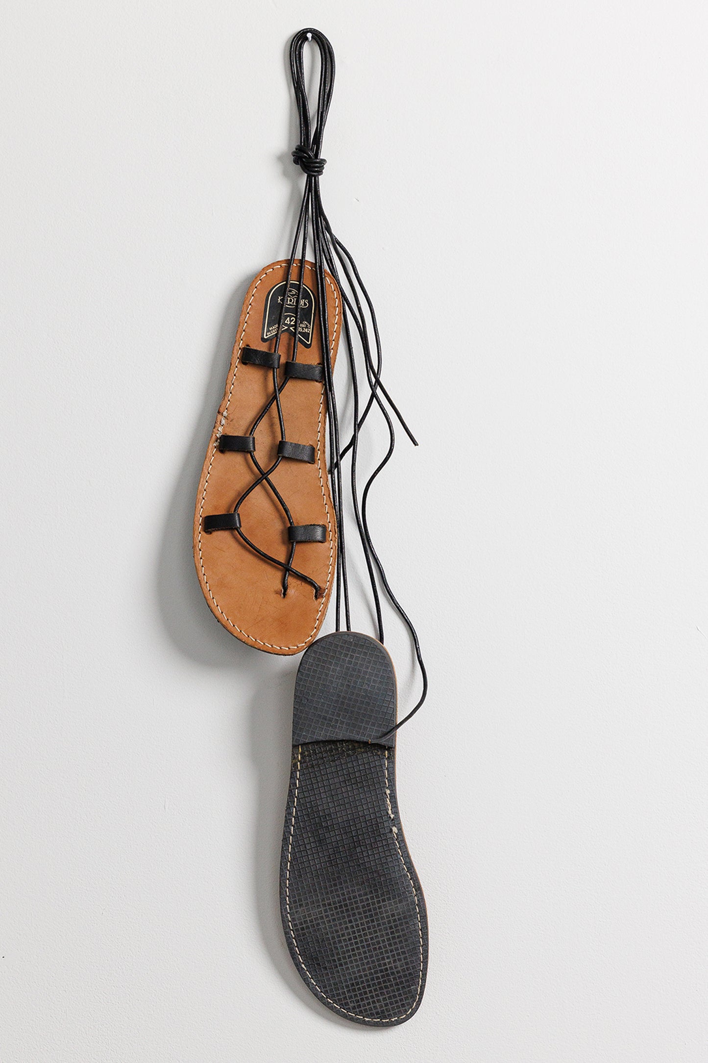 GREEK TIE SANDAL