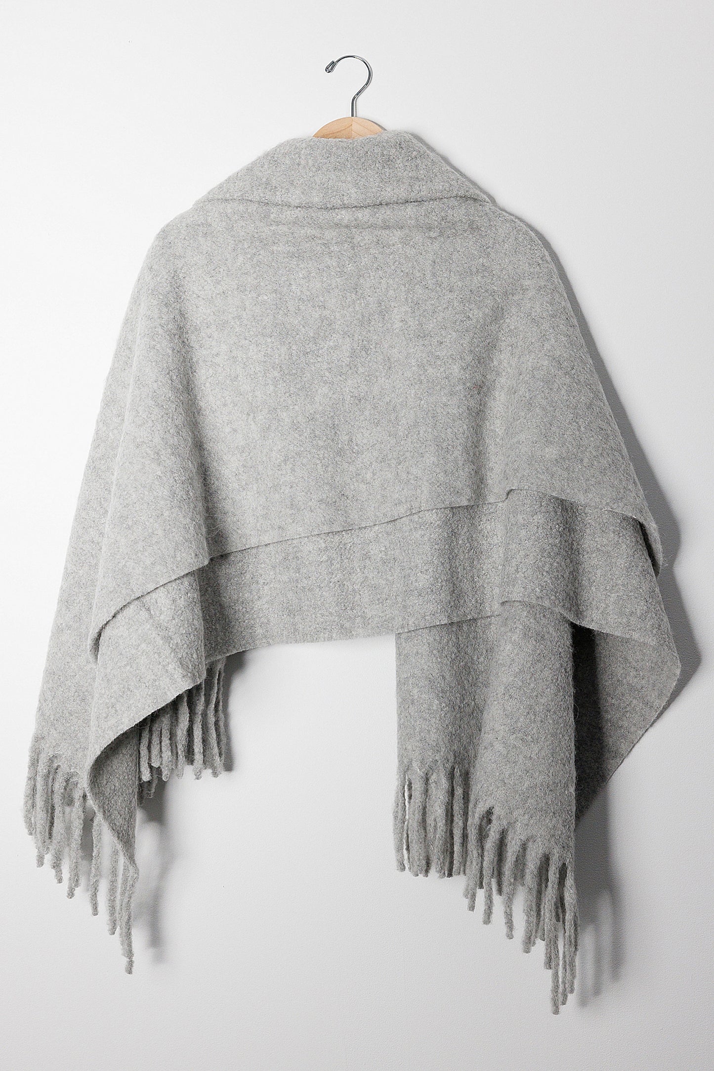 BOUCLE BRUSHED SHAWL