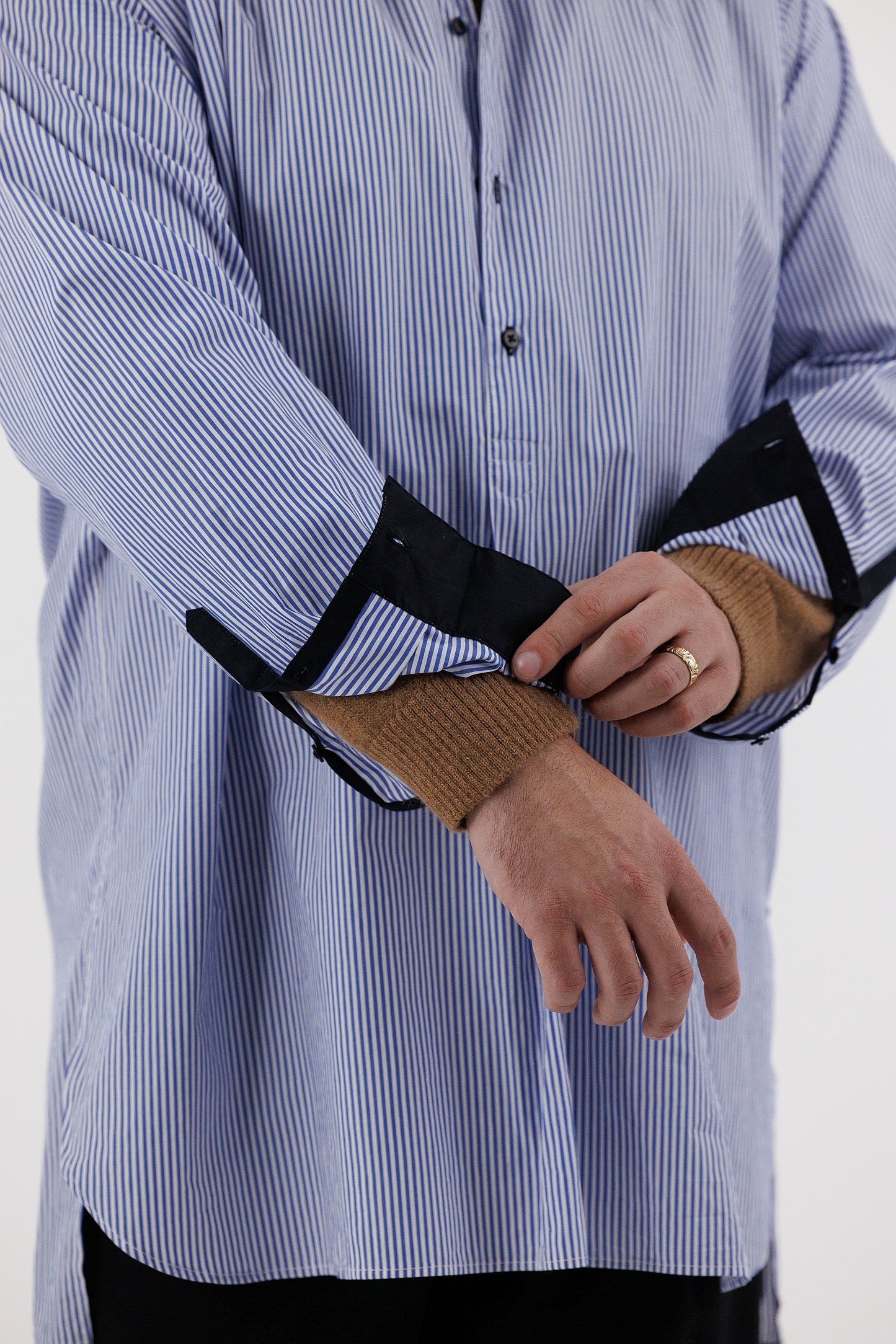 COLLARED TUNIC SHIRT