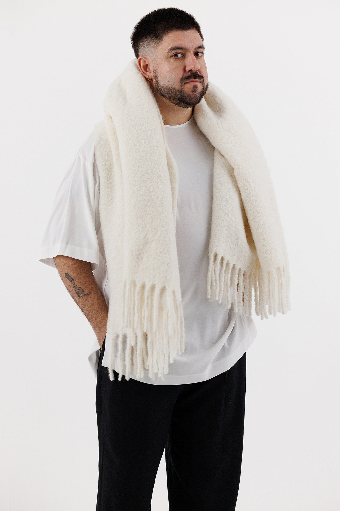 BOUCLE BRUSHED SHAWL
