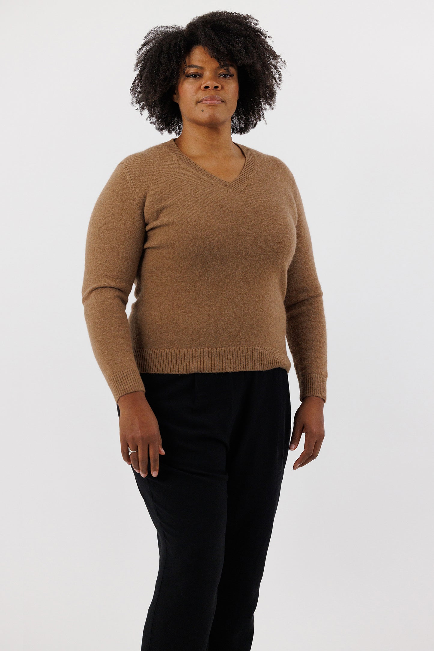 V NECK SWEATER