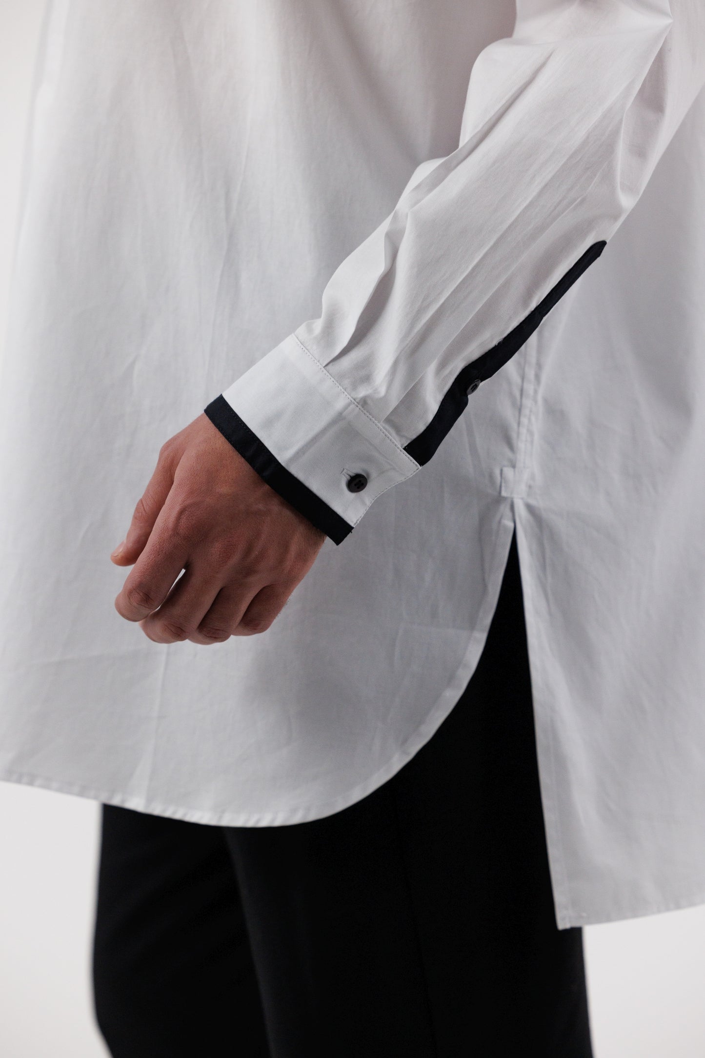 COLLARED TUNIC SHIRT