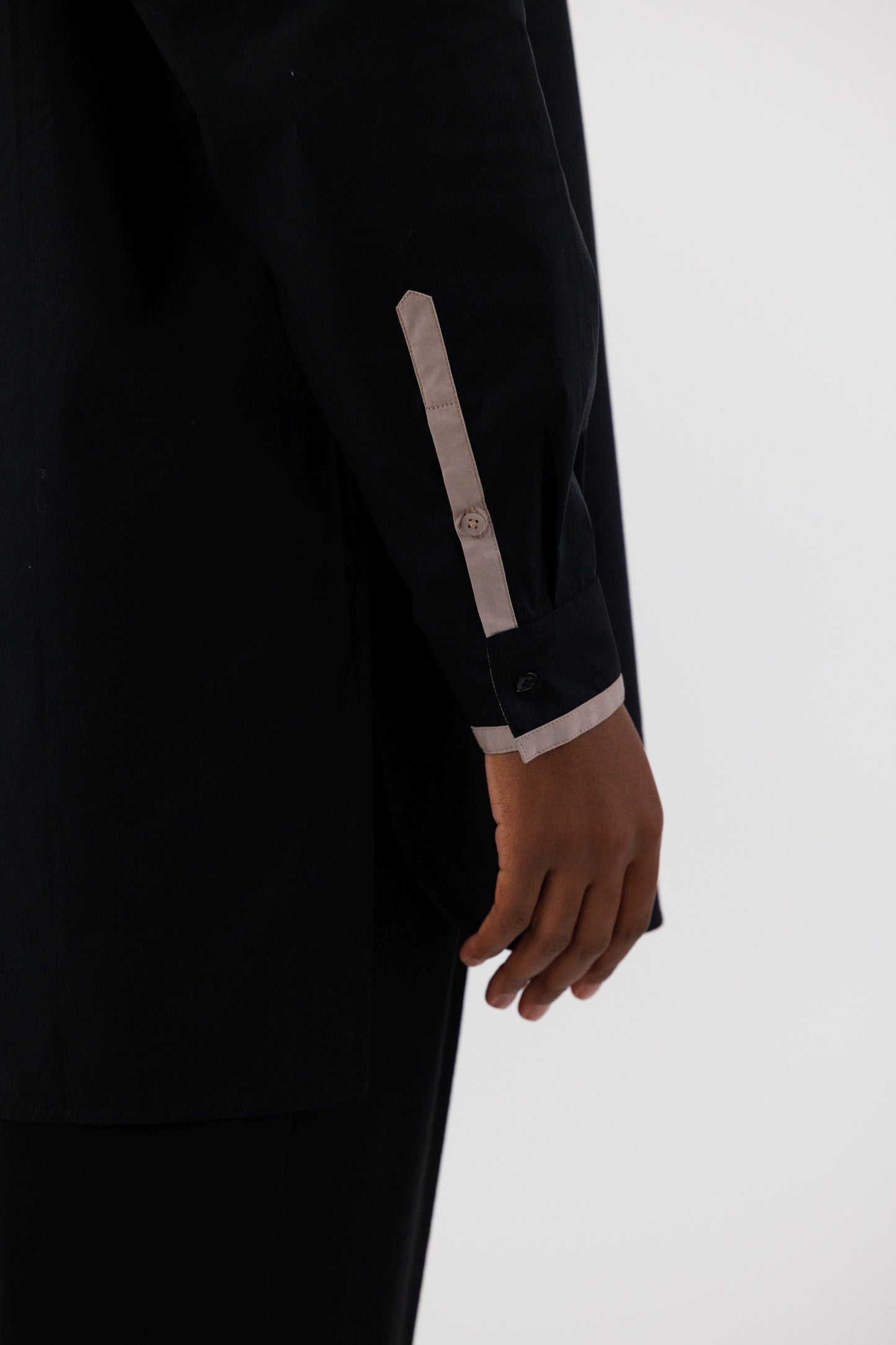 COLLARED TUNIC SHIRT