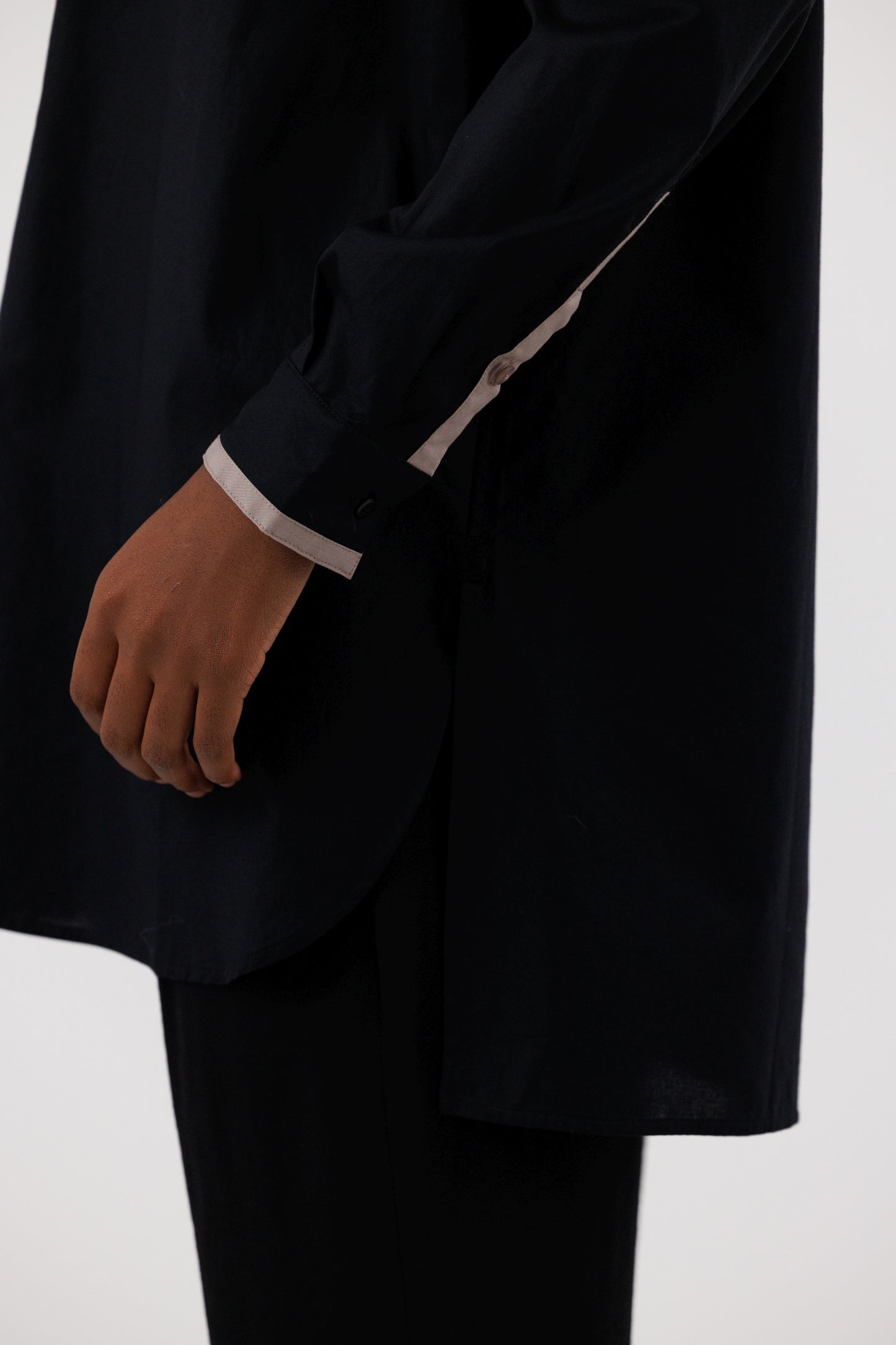 COLLARED TUNIC SHIRT
