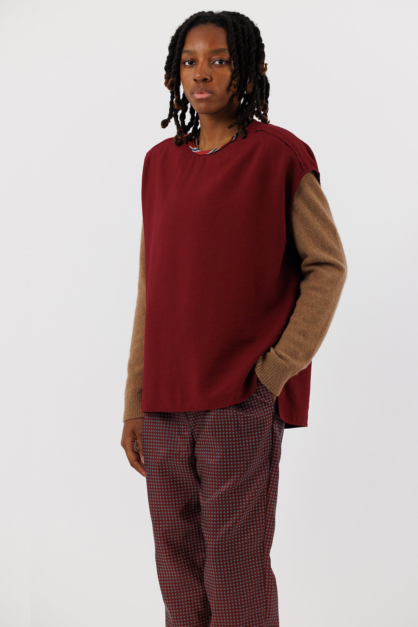 SLEEVELESS SIDE ZIP TOP PLUM