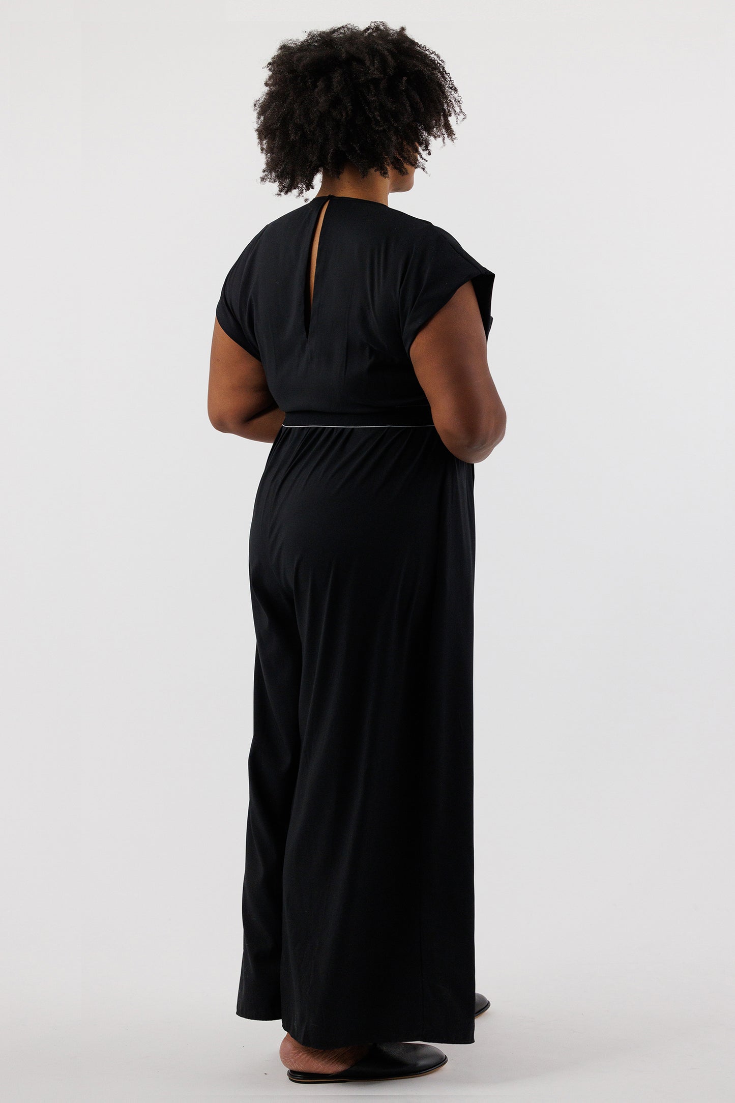 WIDE LEG JUMPSUIT