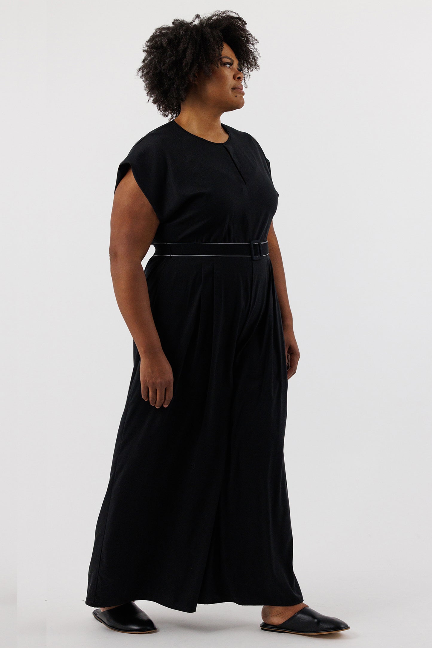 WIDE LEG JUMPSUIT