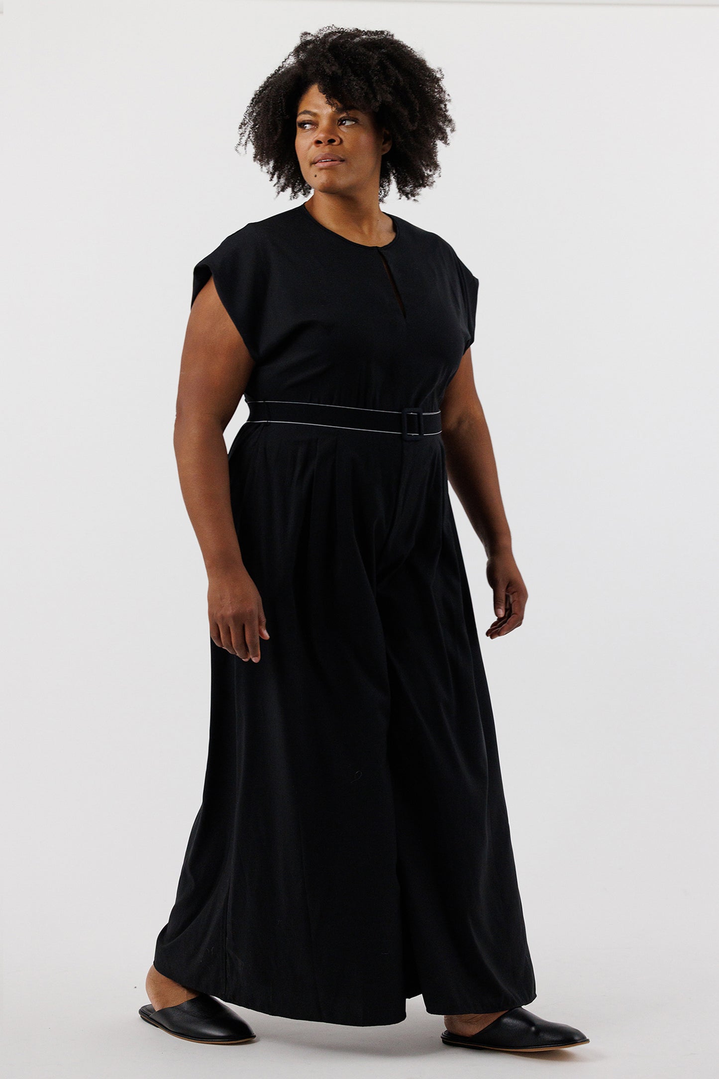 WIDE LEG JUMPSUIT