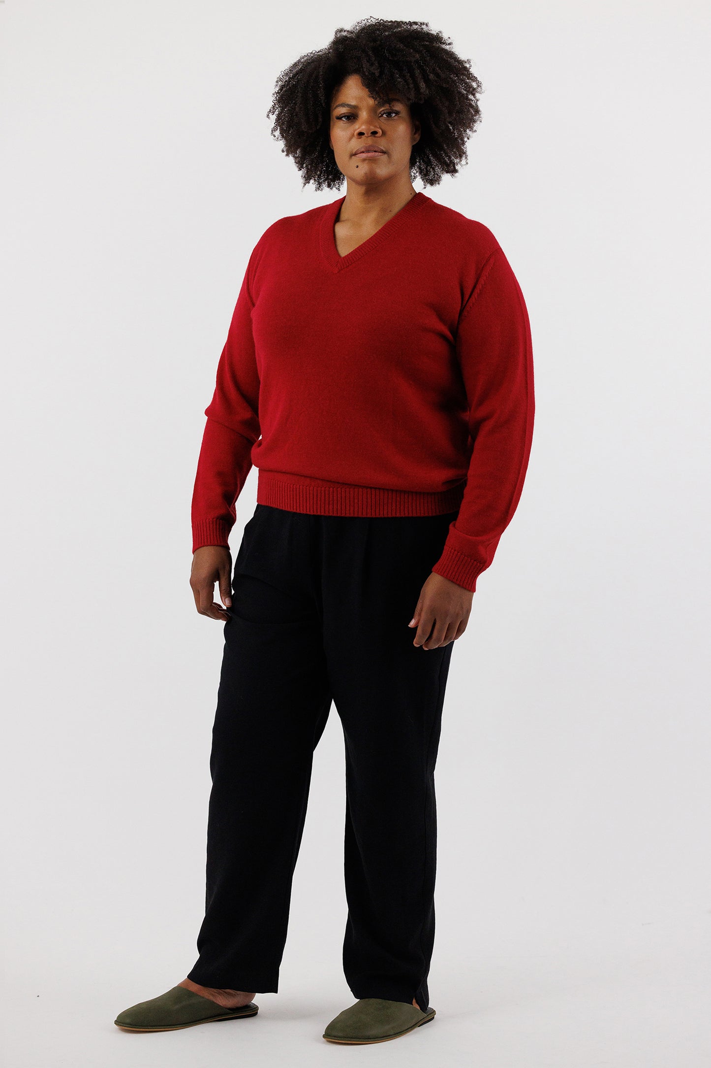 V NECK SWEATER