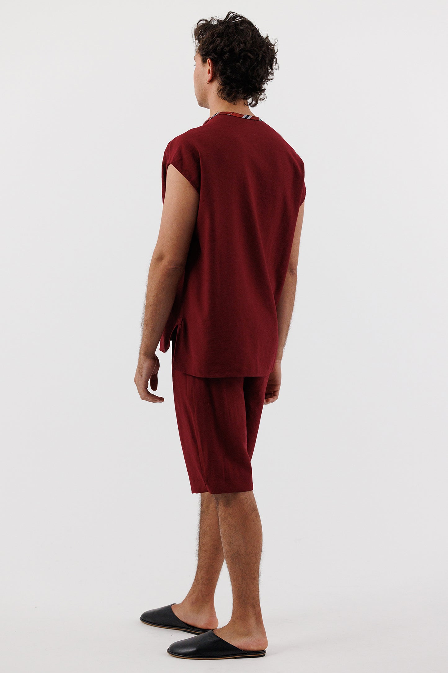 SLEEVELESS SIDE ZIP TOP PLUM