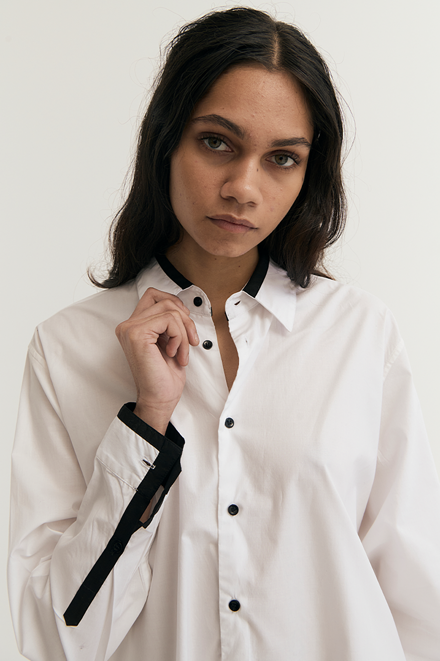 COLLARED TUNIC SHIRT