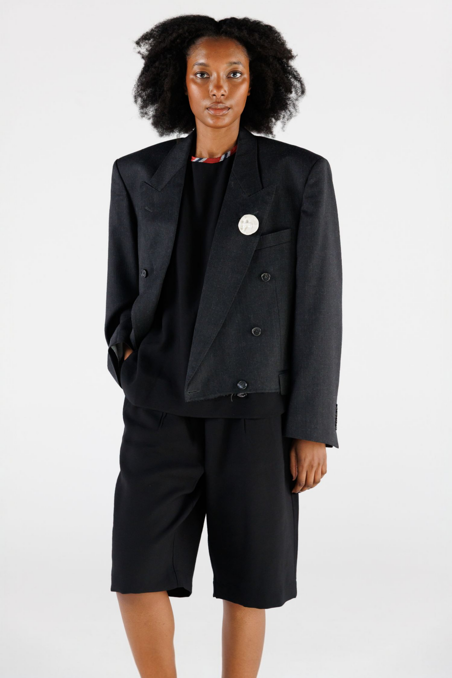 UPCYCLED CROPPED BLAZER