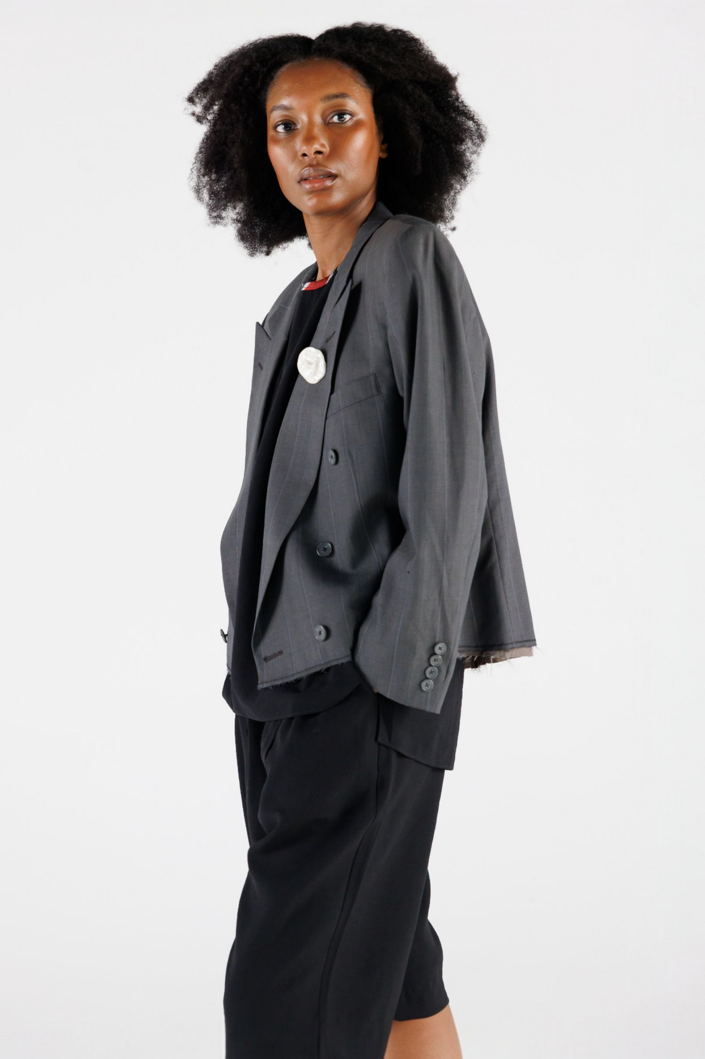 UPCYCLED CROPPED BLAZER