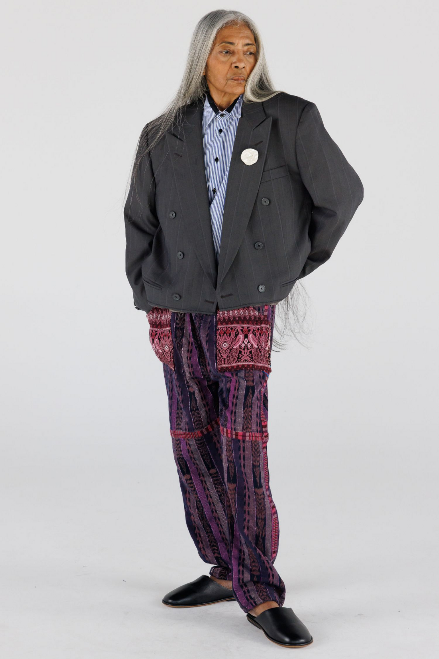 UPCYCLED CROPPED BLAZER