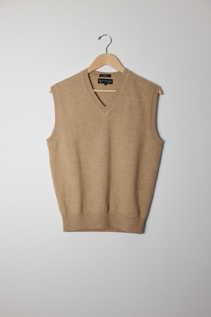 V NECK SWEATER VEST