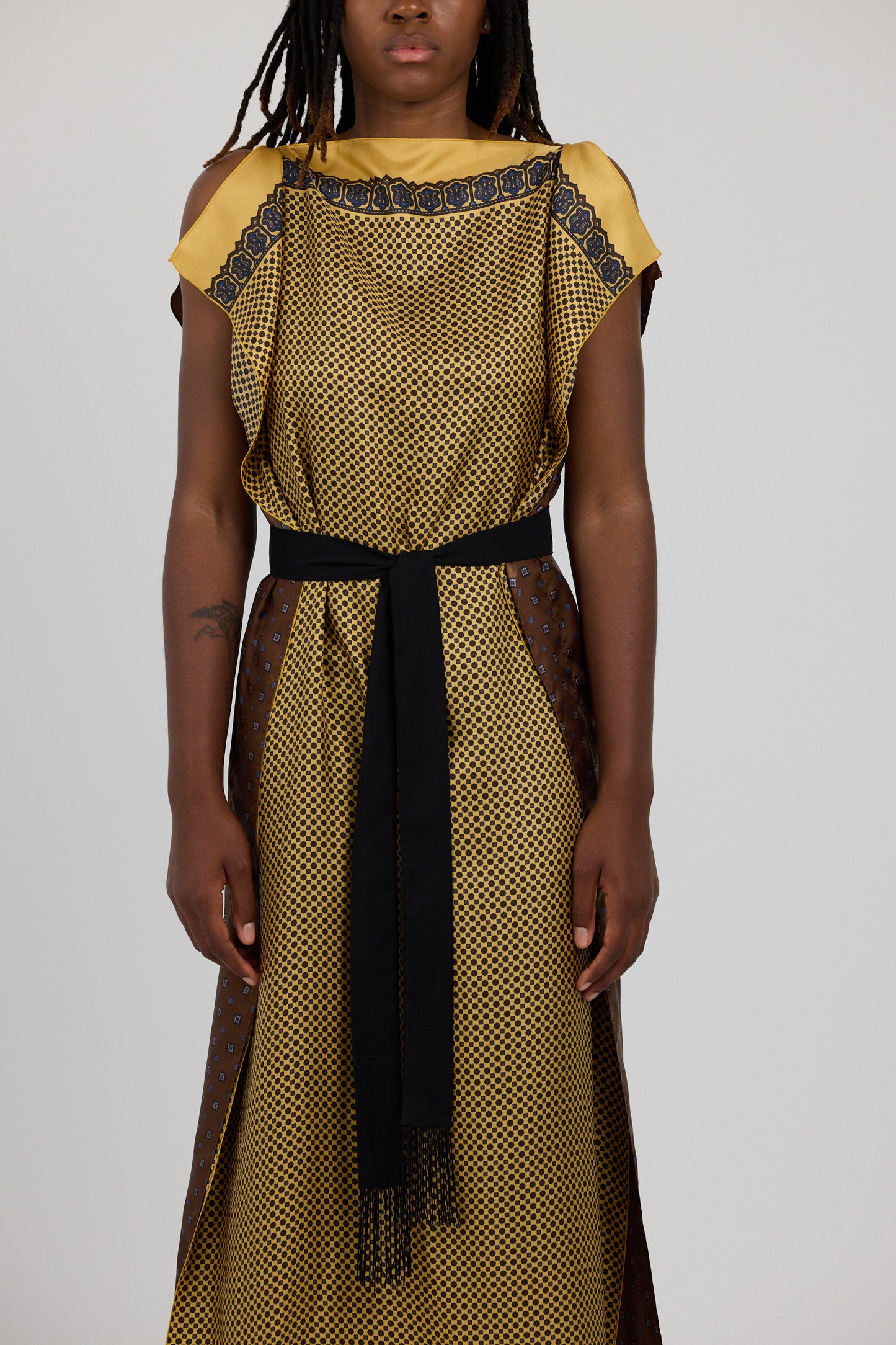 SCARF PRINT GOWN