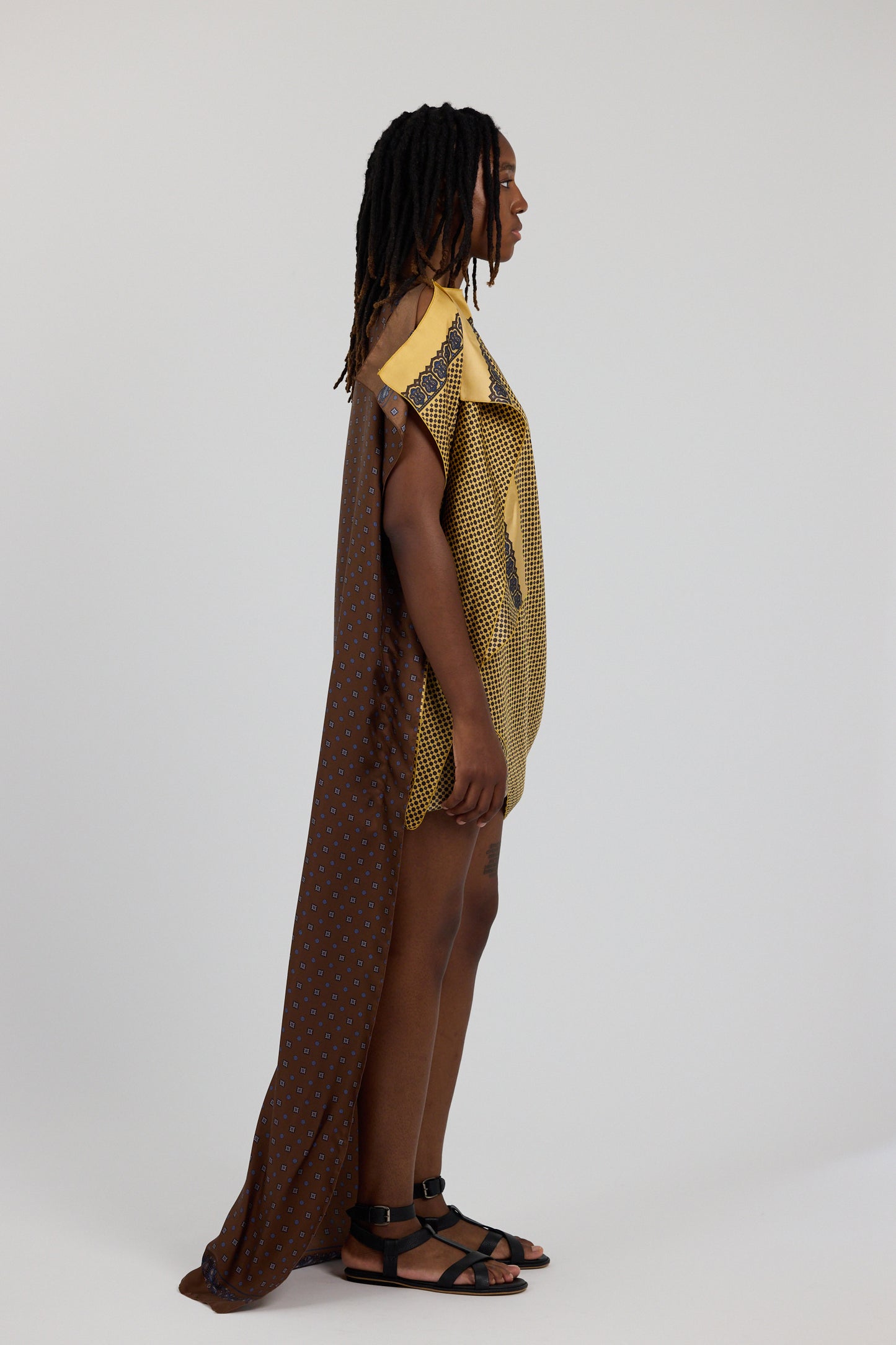 SCARF PRINT GOWN