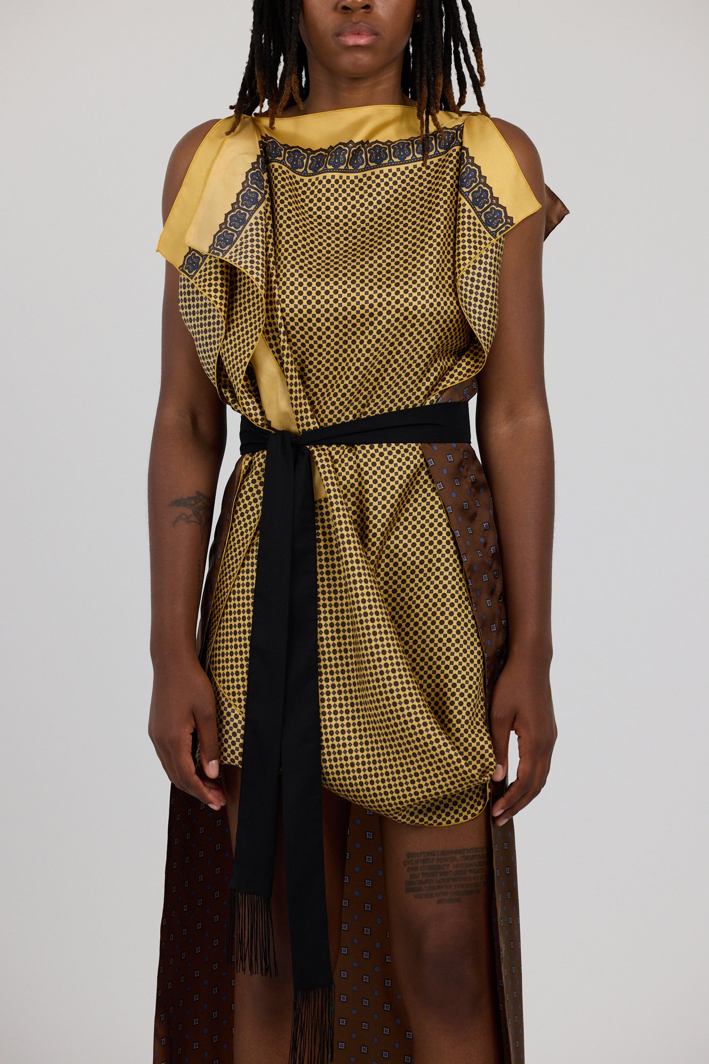 SCARF PRINT GOWN