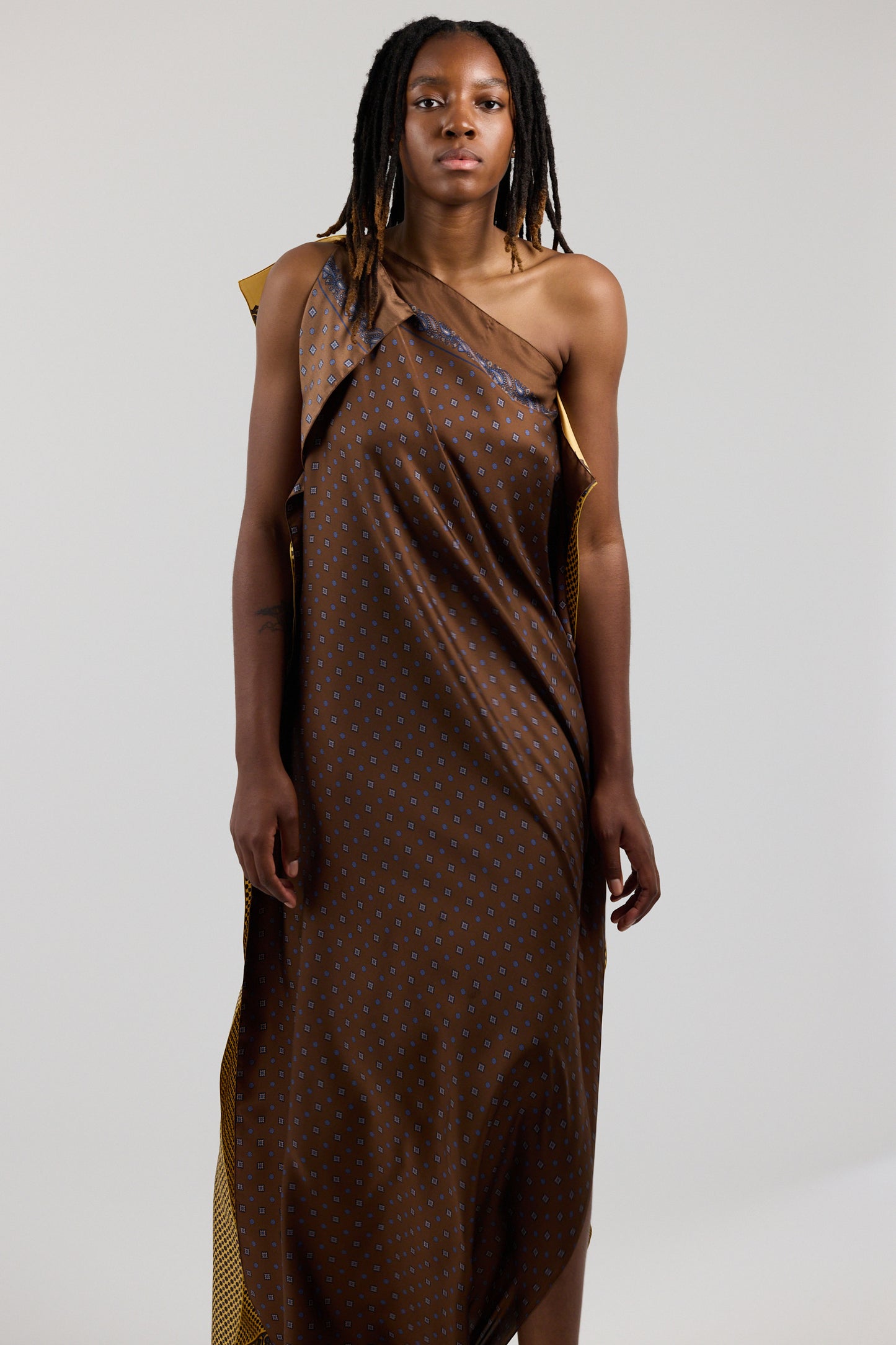 SCARF PRINT GOWN