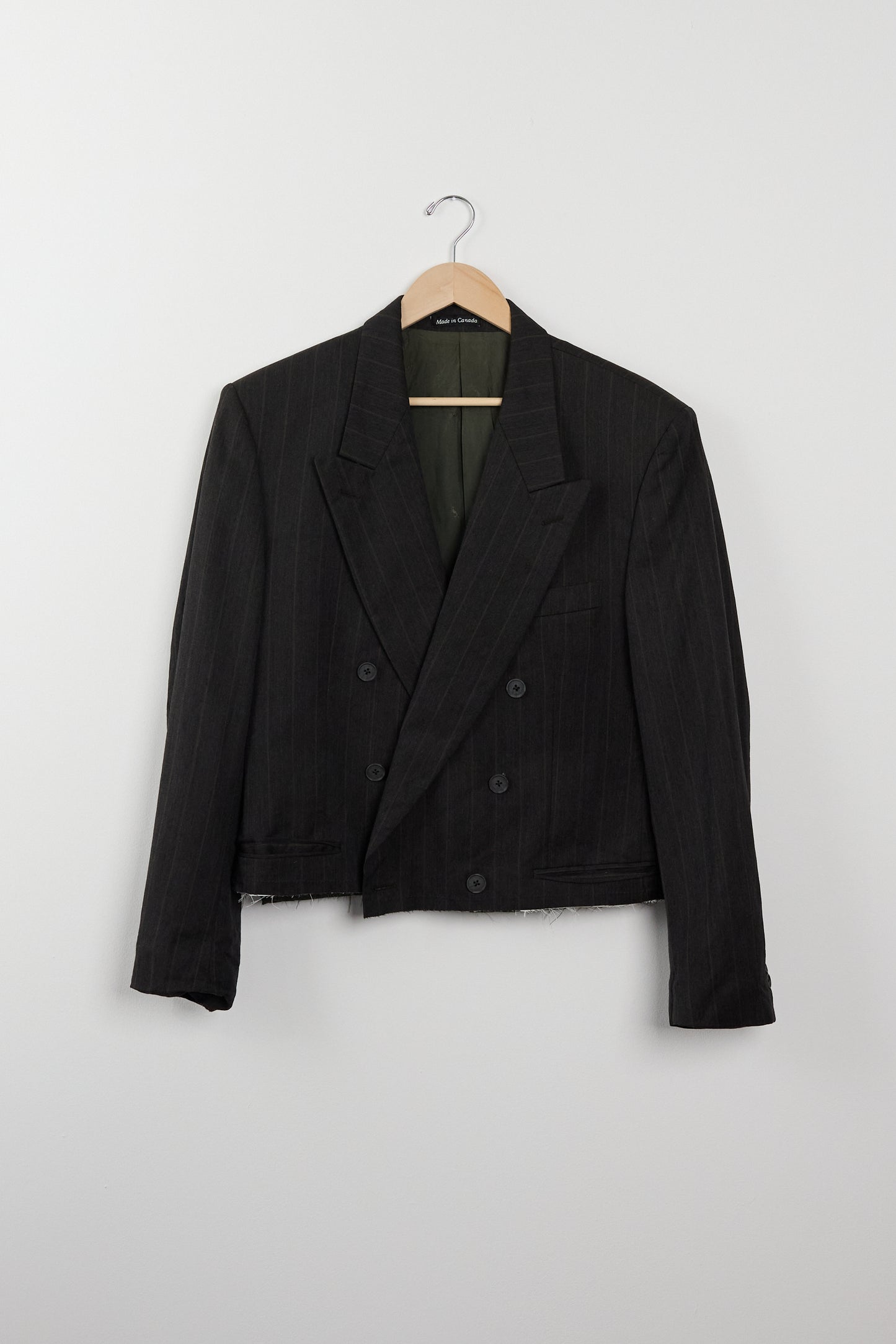 UPCYCLED CROPPED BLAZER