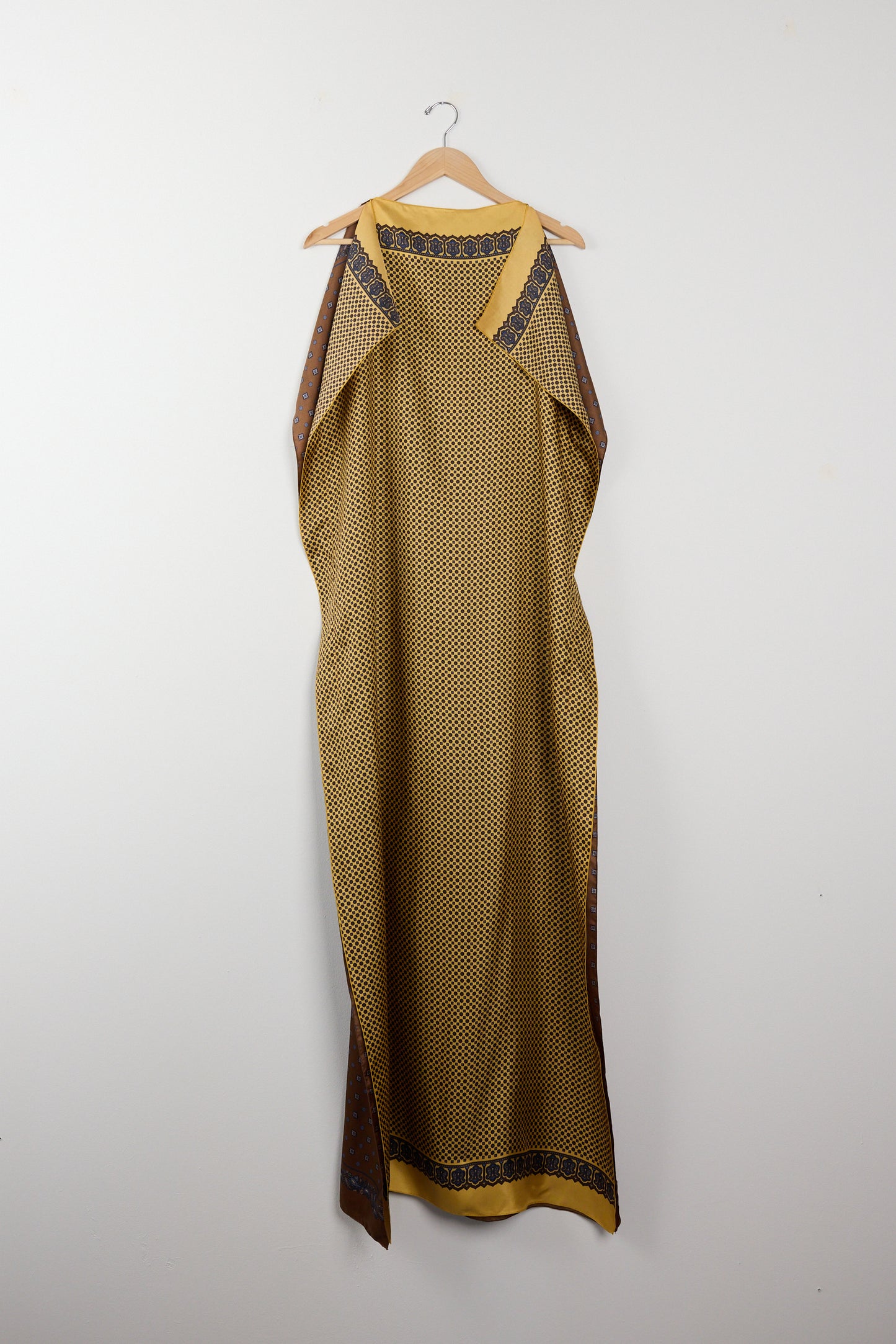 SCARF PRINT GOWN